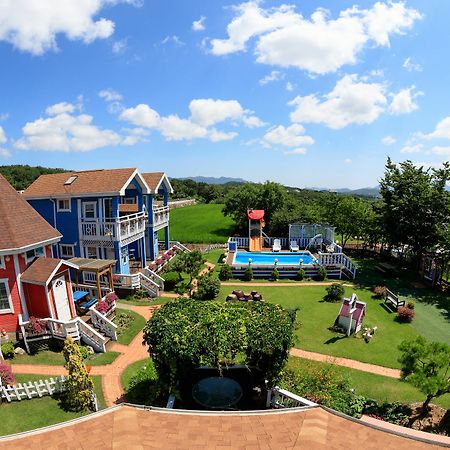 Polaris Tourist Pension คยองจู ภายนอก รูปภาพ