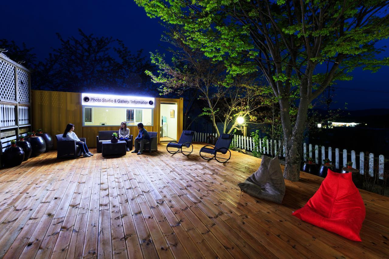 Polaris Tourist Pension คยองจู ภายนอก รูปภาพ